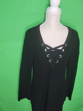 Style & Co. Black Lace-Up V-Neck Tunic Sweater - Size M